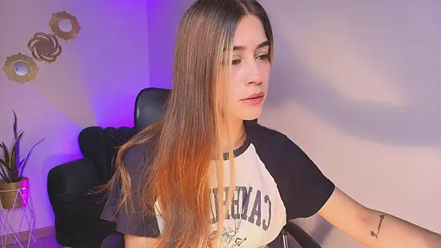 Snapshot of aliss_ev chatting on June 10, 2026, 9:54 am aliss ev online show from June 10, 2026, 9:54 am