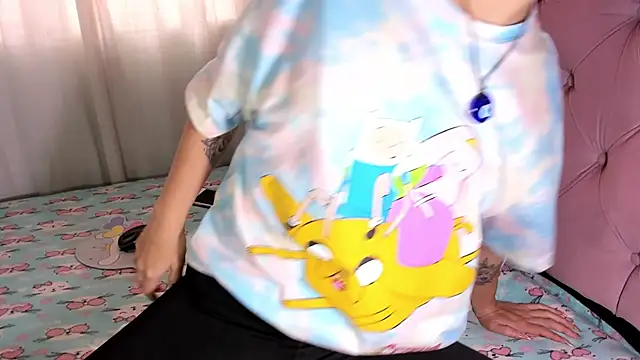 any 21hot online show from January 11, 2025, 6:54 pm