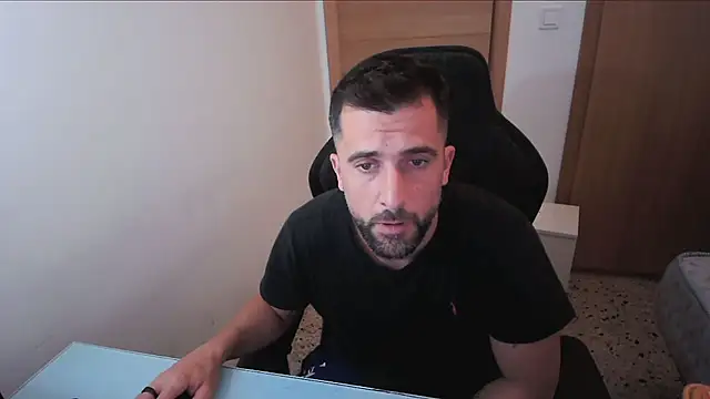 Snapshot of alex877x chatting on September 29, 2025, 12:11 pm alex877x online show from September 29, 2025, 12:11 pm