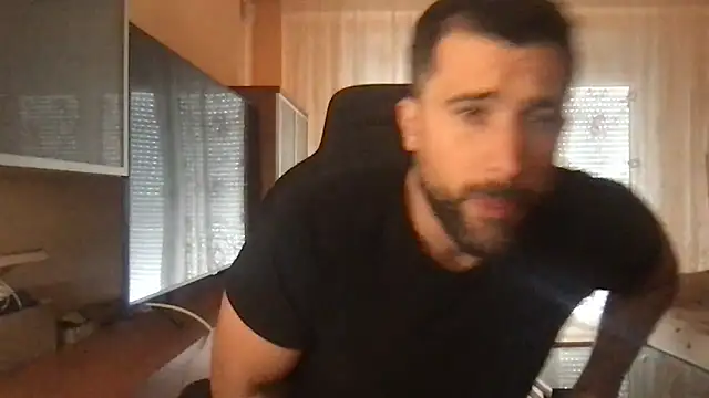 Snapshot of alex877x chatting on September 10, 2025, 7:18 am alex877x online show from September 10, 2025, 7:18 am