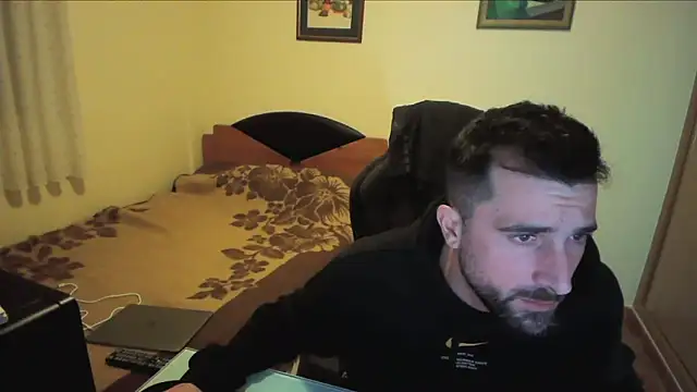 Snapshot of alex877x chatting on March 15, 2025, 9:05 pm alex877x online show from March 15, 2025, 9:05 pm