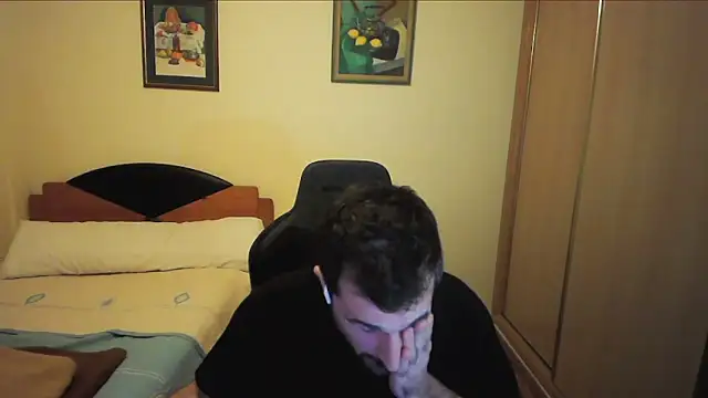 Snapshot of alex877x chatting on March 11, 2025, 1:45 pm alex877x online show from March 11, 2025, 1:45 pm