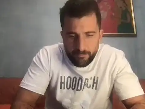 Snapshot of alex877x chatting on January 17, 2025, 12:52 pm alex877x online show from January 17, 2025, 12:52 pm