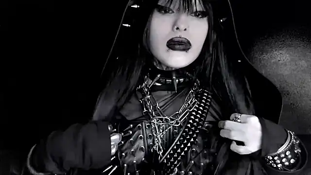 XXIOUX online show from March 24, 2026, 1:22 pm