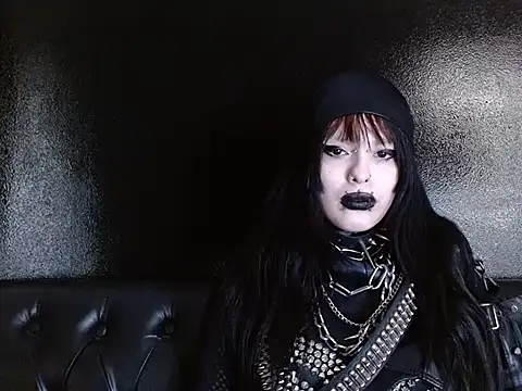 Snapshot of XXIOUX chatting on November 25, 2025, 1:55 pm XXIOUX online show from November 25, 2025, 1:55 pm