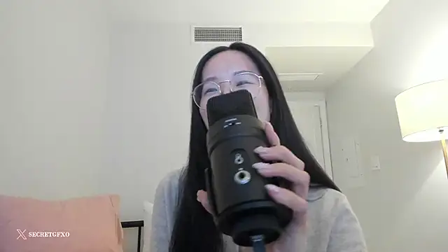 secretgirlfriendxo online show from March 17, 2025, 12:35 pm