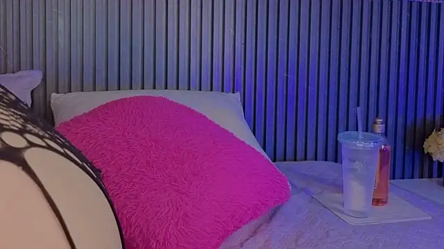 IbethMoon online show from March 2, 2026, 6:59 pm