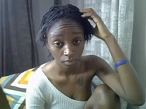 Snapshot of Enkarxx chatting on October 5, 2025, 7:15 pm Enkarxx online show from October 5, 2025, 7:15 pm