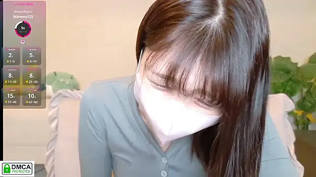 SUZU  online show from February 9, 2026, 1:09 pm