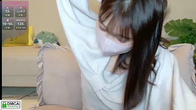 SUZU  online show from February 10, 2026, 11:42 am