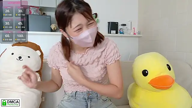 SUZU  online show from October 5, 2025, 12:12 am