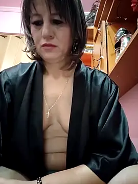 naughtymilfT online show from November 11, 2025, 7:25 am