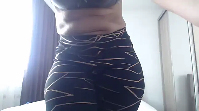 Snapshot of naughtymilfT chatting on March 9, 2025, 10:08 am naughtymilfT online show from March 9, 2025, 10:08 am