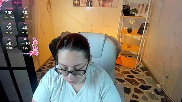 Snapshot of NiickyJones chatting on November 2, 2025, 1:16 pm NiickyJones online show from November 2, 2025, 1:16 pm