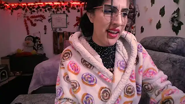 Snapshot of azahar__ziiz chatting on December 19, 2024, 3:29 am azahar ziiz online show from December 19, 2024, 3:29 am
