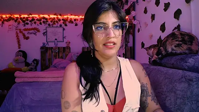 Snapshot of azahar__ziiz chatting on February 7, 2025, 3:12 am azahar ziiz online show from February 7, 2025, 3:12 am