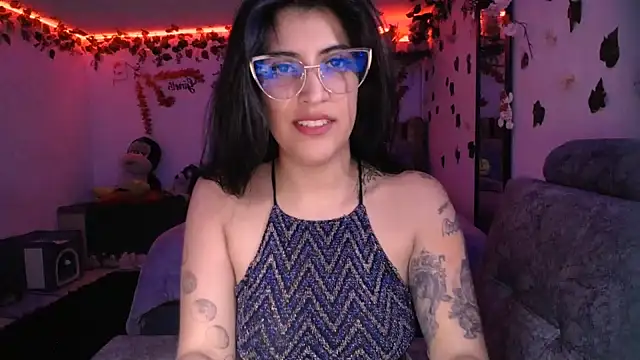 Snapshot of azahar__ziiz chatting on January 16, 2025, 1:58 am azahar ziiz online show from January 16, 2025, 1:58 am