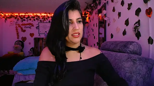 Snapshot of azahar__ziiz chatting on March 6, 2025, 8:59 pm azahar ziiz online show from March 6, 2025, 8:59 pm