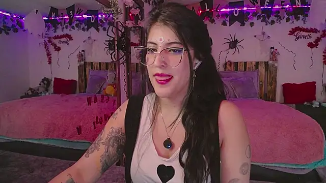 Snapshot of azahar__ziiz chatting on October 31, 2025, 5:42 pm azahar ziiz online show from October 31, 2025, 5:42 pm