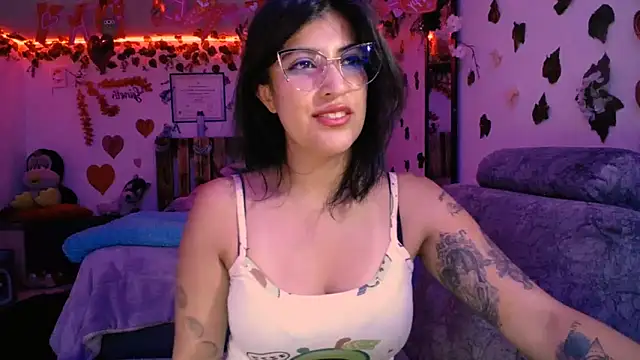 Snapshot of azahar__ziiz chatting on February 11, 2025, 11:09 am azahar ziiz online show from February 11, 2025, 11:09 am