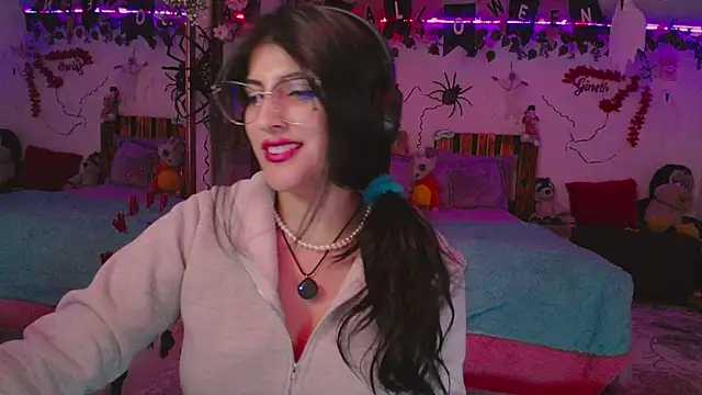 Snapshot of azahar__ziiz chatting on October 7, 2025, 11:17 pm azahar ziiz online show from October 7, 2025, 11:17 pm
