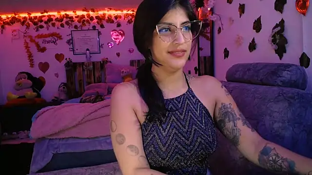 Snapshot of azahar__ziiz chatting on March 21, 2025, 3:12 am azahar ziiz online show from March 21, 2025, 3:12 am