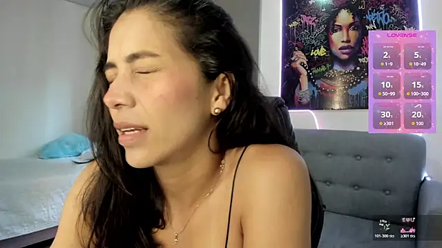 andykiuty online show from November 11, 2025, 7:30 pm