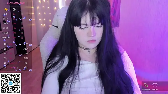 Snapshot of SelenaCute chatting on March 4, 2026, 11:07 am SelenaCute online show from March 4, 2026, 11:07 am