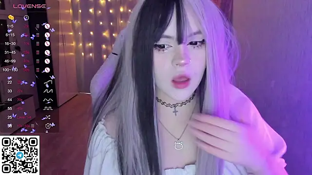 SelenaCute online show from March 6, 2026, 5:57 am