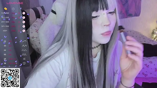 Snapshot of SelenaCute chatting on January 13, 2026, 6:17 am SelenaCute online show from January 13, 2026, 6:17 am