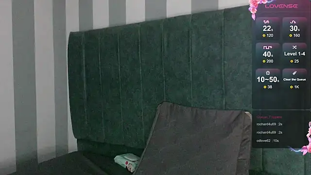 Snapshot of gabriella_27 chatting on February 28, 2025, 4:10 am gabriella 27 online show from February 28, 2025, 4:10 am