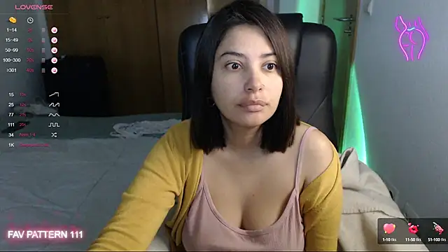 AnnaQueen online show from February 14, 2025, 2:50 am