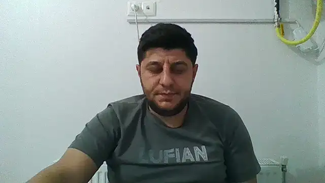 Snapshot of erkekkkadam chatting on March 18, 2025, 1:13 am erkekkkadam online show from March 18, 2025, 1:13 am