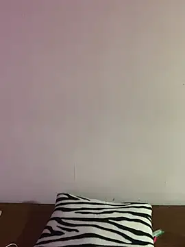 Snapshot of Felicia_smok3 chatting on February 6, 2025, 2:44 am Felicia smok3 online show from February 6, 2025, 2:44 am