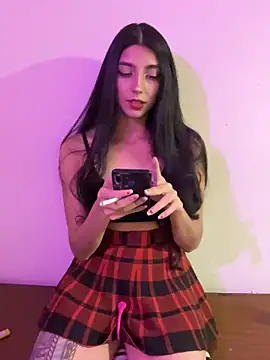 Snapshot of Felicia_smok3 chatting on March 22, 2025, 4:24 am Felicia smok3 online show from March 22, 2025, 4:24 am