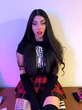 Snapshot of Felicia_smok3 chatting on October 26, 2025, 3:18 am Felicia smok3 online show from October 26, 2025, 3:18 am