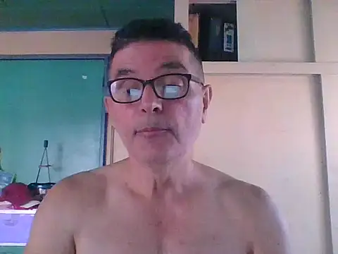 Snapshot of kavir-sebastien chatting on October 7, 2025, 2:40 pm kavir-sebastien online show from October 7, 2025, 2:40 pm