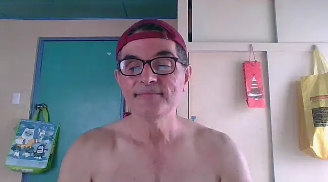 Snapshot of kavir-sebastien chatting on February 15, 2025, 5:07 pm kavir-sebastien online show from February 15, 2025, 5:07 pm