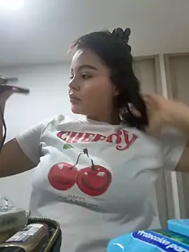 IsabellaAllen online show from September 18, 2025, 11:19 pm