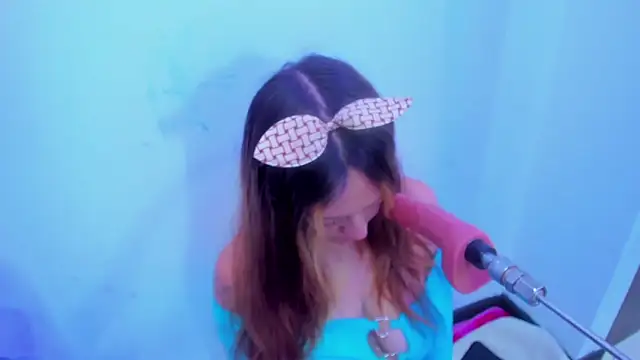 HornySlut69  online show from October 23, 2025, 12:48 pm