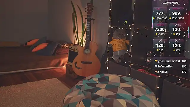 bananya kitty online show from March 11, 2025, 1:26 am