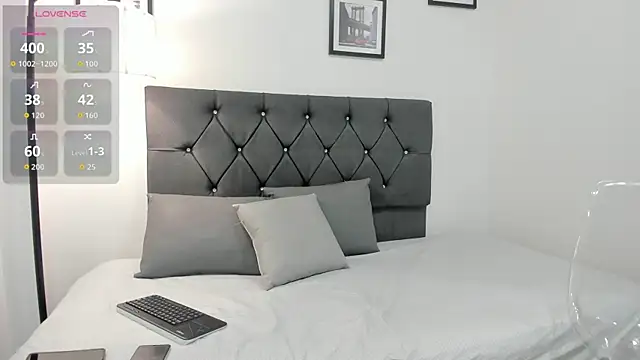 Snapshot of Thiagogomez chatting on February 11, 2026, 7:14 pm Thiagogomez online show from February 11, 2026, 7:14 pm