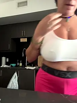 Bigbuttbrooklynn online show from September 29, 2025, 3:50 pm