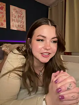 Snapshot of VictoriaLaFleur chatting on May 7, 2026, 8:23 pm VictoriaLaFleur online show from May 7, 2026, 8:23 pm