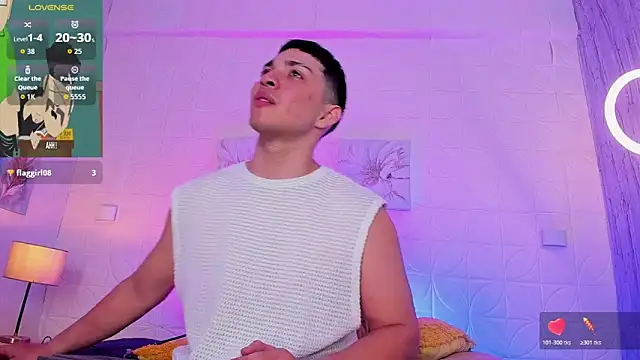 Snapshot of JUANDIAMONDS98 chatting on November 7, 2025, 1:59 pm JUANDIAMONDS98 online show from November 7, 2025, 1:59 pm