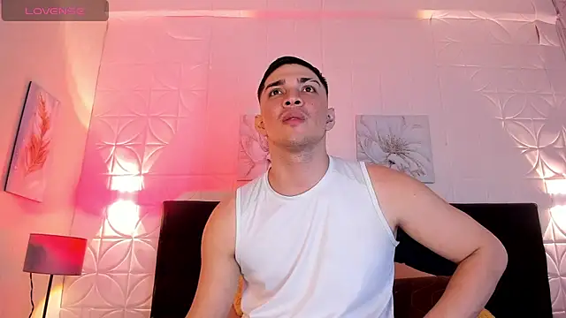 Snapshot of JUANDIAMONDS98 chatting on October 30, 2025, 5:39 am JUANDIAMONDS98 online show from October 30, 2025, 5:39 am