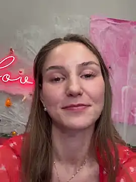 Inna Lovely online show from October 21, 2025, 4:01 am