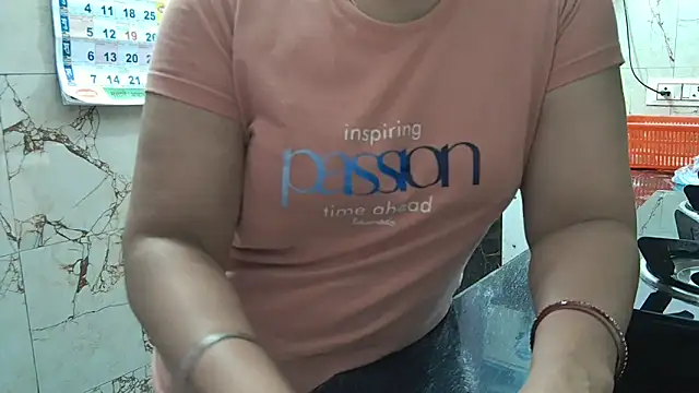 Snapshot of bhabhisexxy_880 chatting on February 5, 2026, 2:40 am bhabhisexxy 880 online show from February 5, 2026, 2:40 am