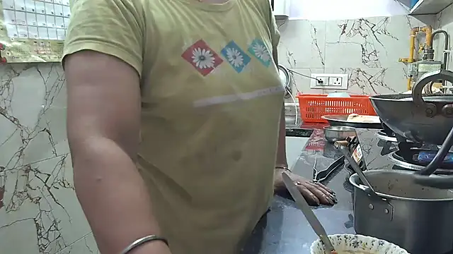 Snapshot of bhabhisexxy_880 chatting on September 25, 2025, 2:50 am bhabhisexxy 880 online show from September 25, 2025, 2:50 am