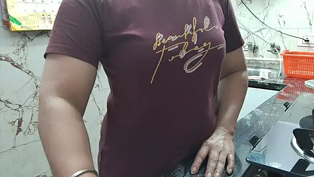 Snapshot of bhabhisexxy_880 chatting on November 4, 2025, 2:15 am bhabhisexxy 880 online show from November 4, 2025, 2:15 am